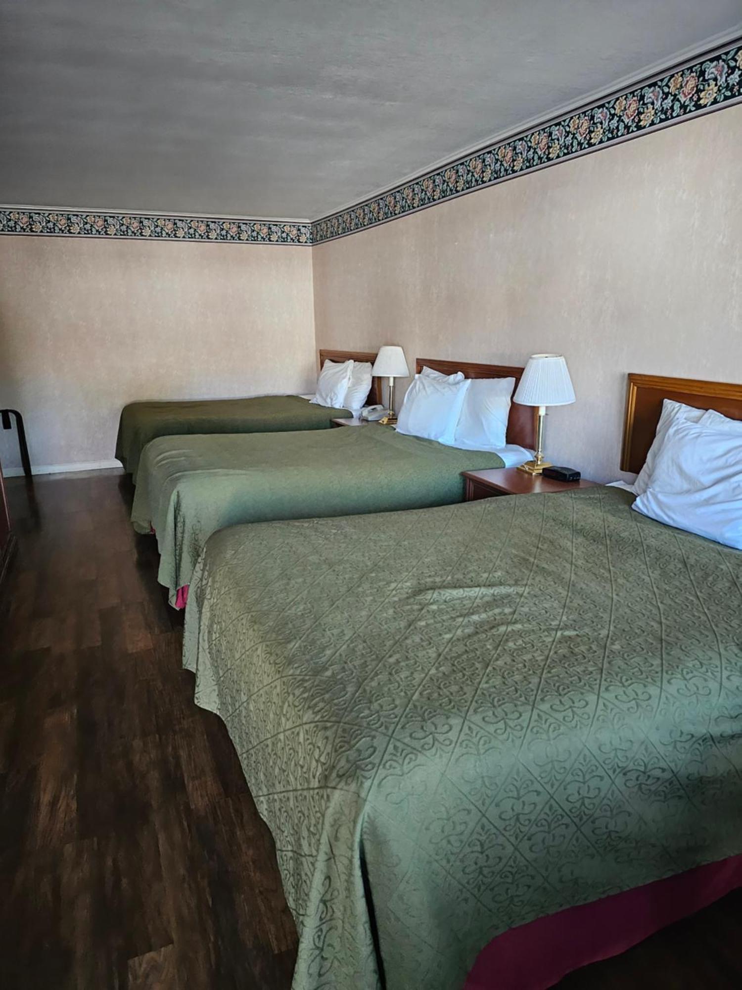 Travelodge By Wyndham Mackinaw City Dış mekan fotoğraf