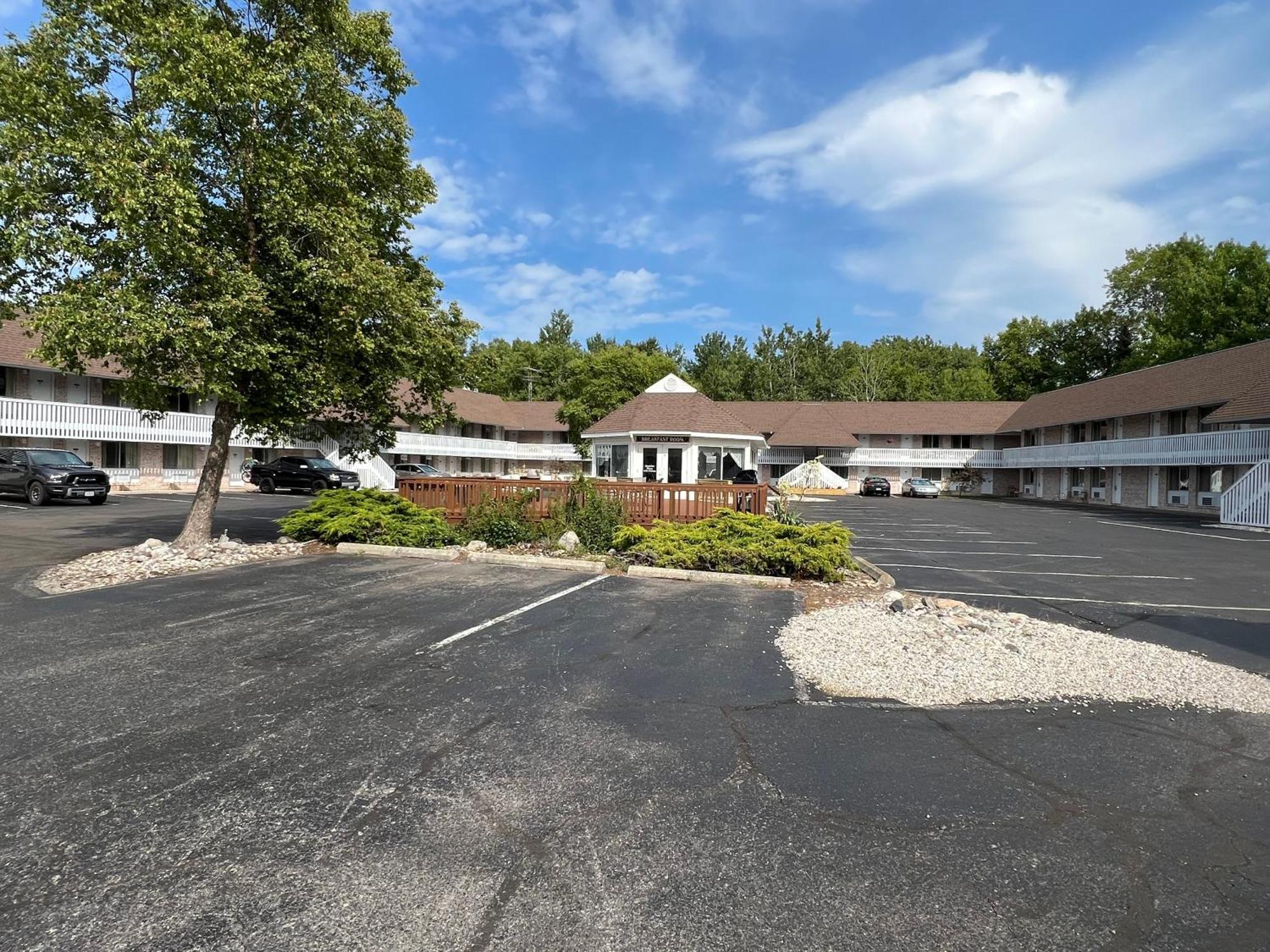 Travelodge By Wyndham Mackinaw City Dış mekan fotoğraf