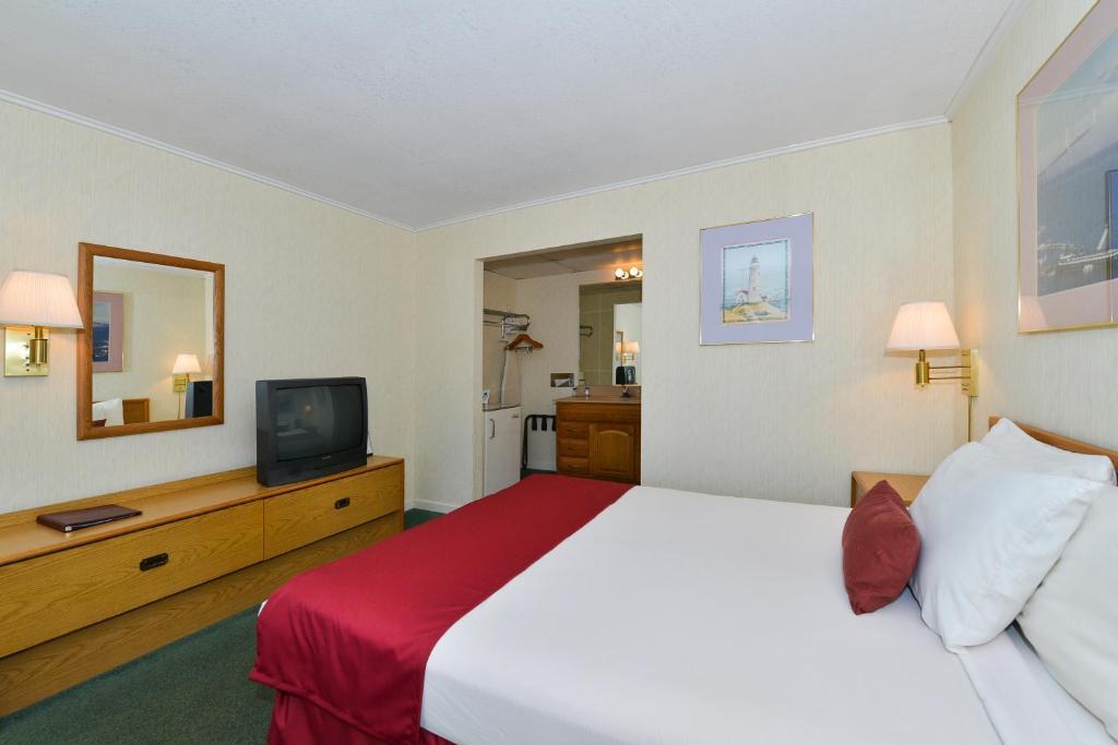 Travelodge By Wyndham Mackinaw City Oda fotoğraf