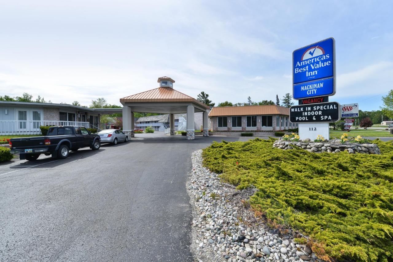 Travelodge By Wyndham Mackinaw City Dış mekan fotoğraf